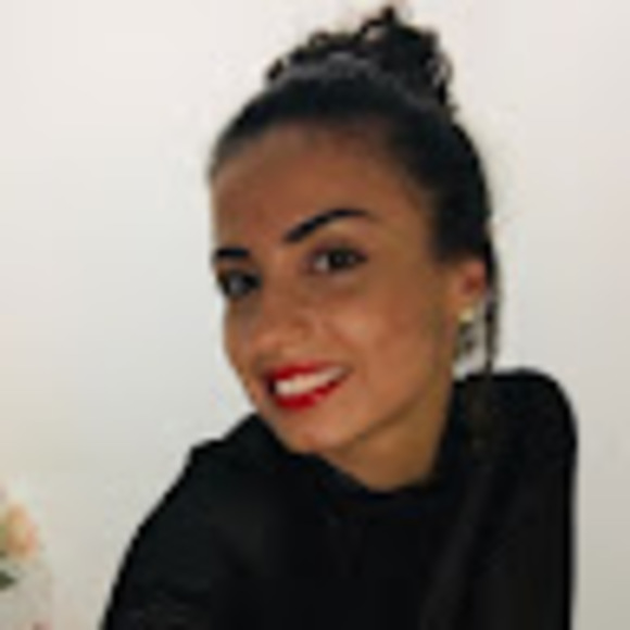 Meet your Posher, Lorena - Picture 1 of 1